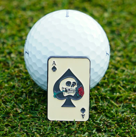 Skins Golf-Ace of Skulls