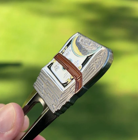 Skins Golf-Dollar Bills