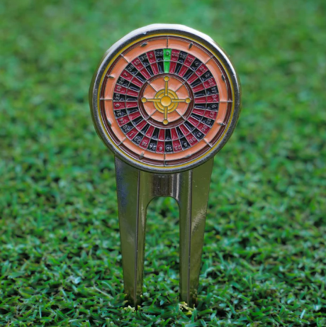 Skins Golf-Casino Royale