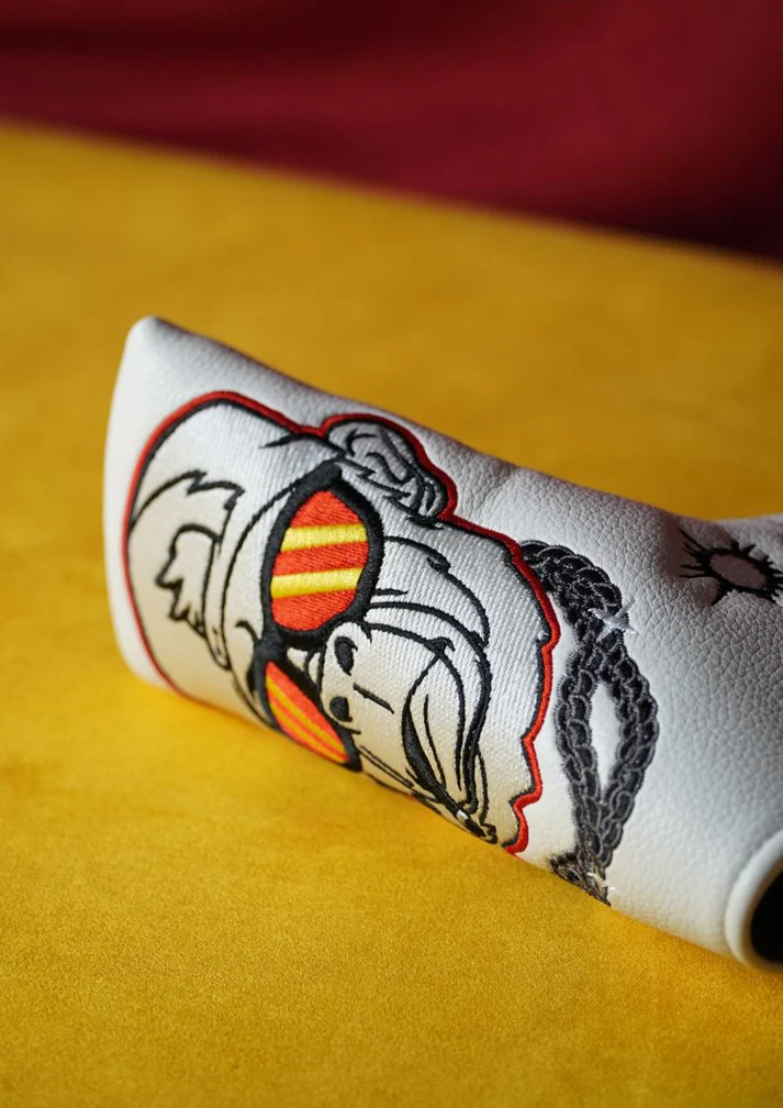SKINS GOLF - SMOKE SHOW WHITE BLADE HEADCOVER
