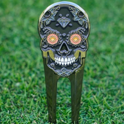 Posnetek zaslona 2026-07-31 123621 Skins Golf-Dia de los Muertos Black